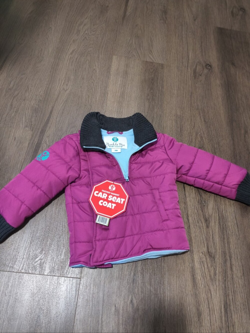 buckle me baby coat Size 24 month. new with tags
